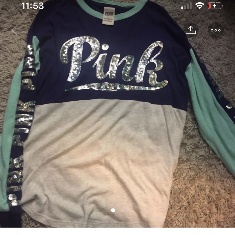 Victoria’s Secret Pink longsleeve